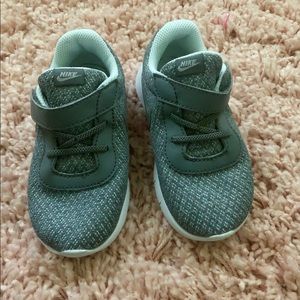 Nike toddler boy shoes!